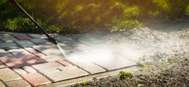 Professional Pressure Washing in West Liberty, IA